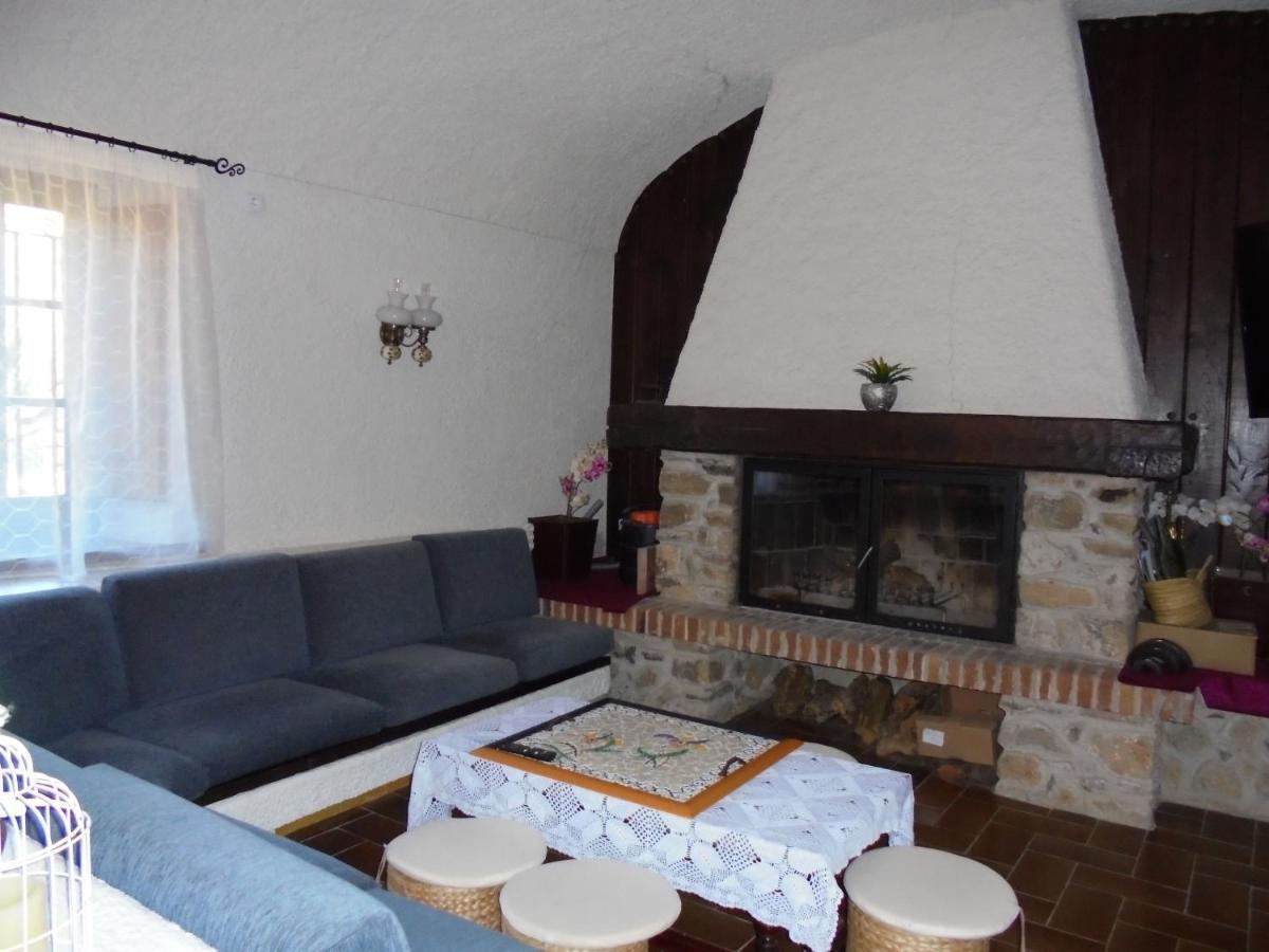 Casa Rural Cal Fuster Experience Terrades Εξωτερικό φωτογραφία